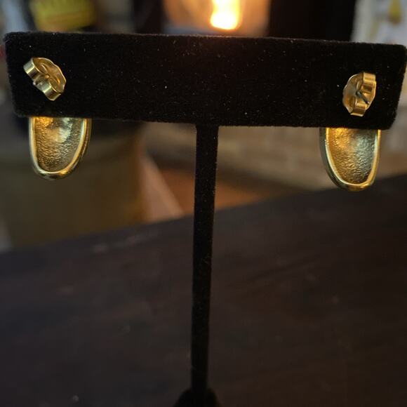 Vintage Goldtone Post Earrings Teal Accents Pierced Ears - Picture 2 of 4